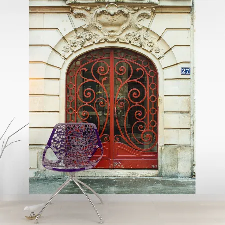 Фотообои Красная кованая дверь, арт. 44328, пример фотообоев на стене