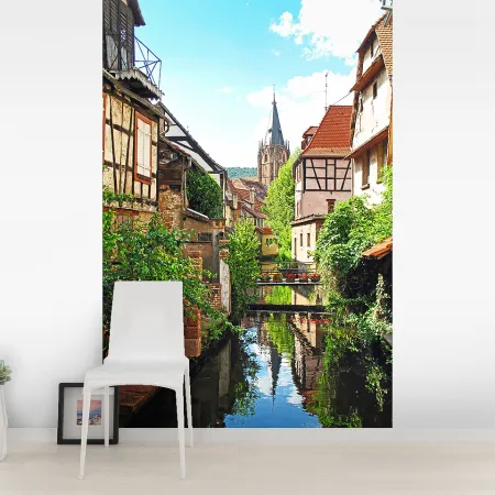 Фотообои Канал в европейском городке, арт. 44501, пример фотообоев на стене