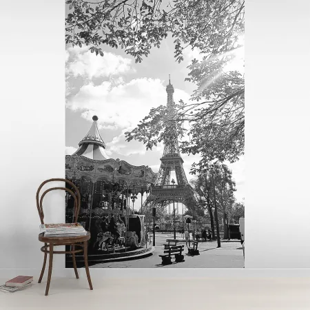 Фотообои Карусель у Эйфелевой башни, арт. 45431, пример фотообоев на стене